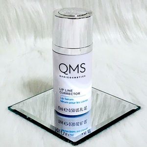 QMS MEDICOSMETICS| LIP LINE CORRECTOR